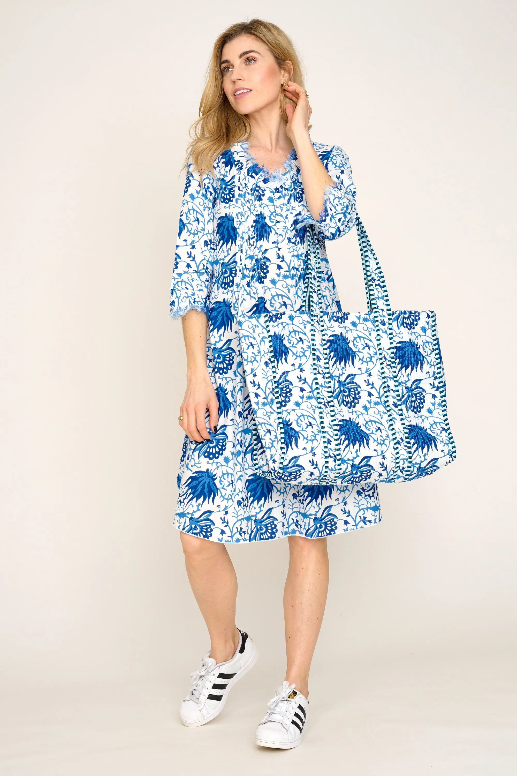 Annabel Cotton Tunic in Botanical Blue Flower