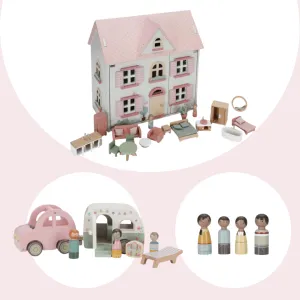 Dolls House, Family Evi and Caravan