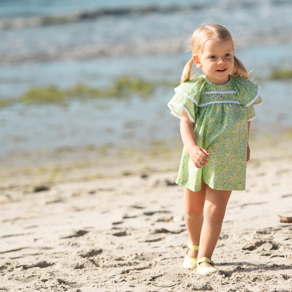 Foque Girls Elegant Green Floral Dress – Perfect for Special Occasions