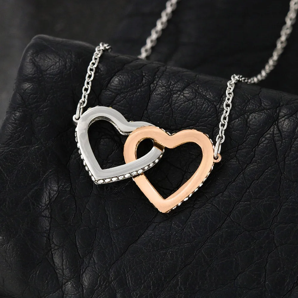 Interlocking Heart Necklace With Never Forget Message Card