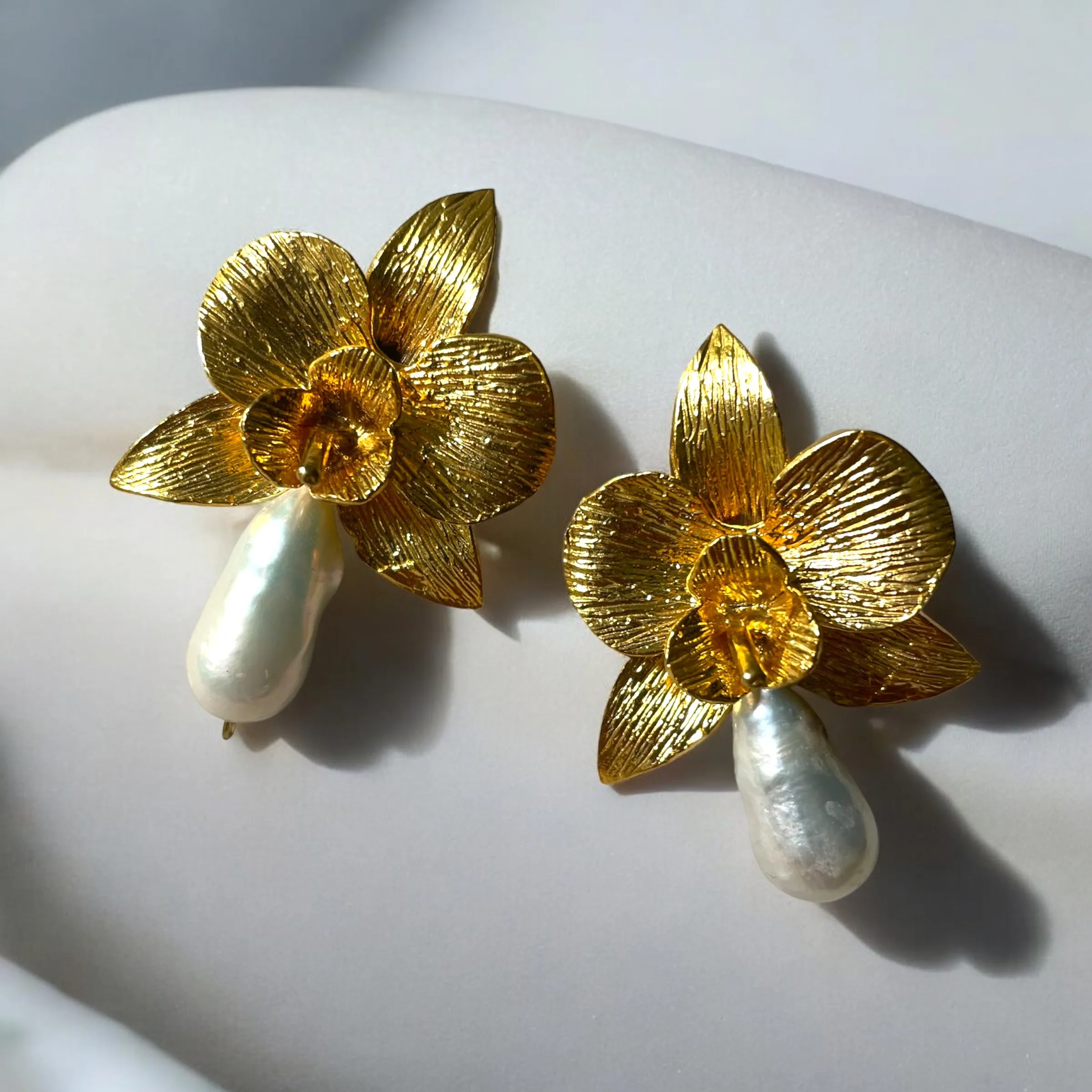 Mother of Pearl Persian Floral Earrings