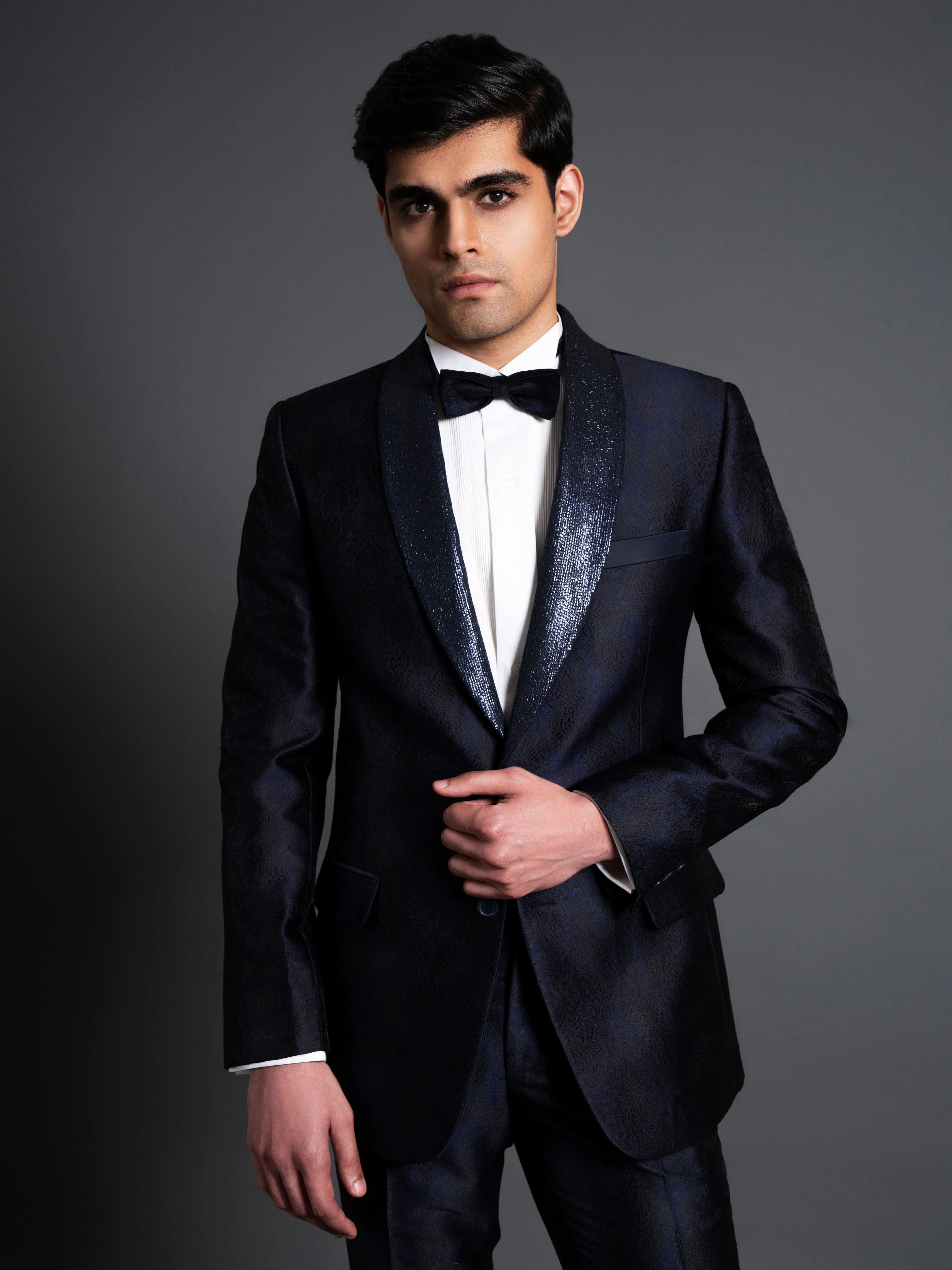 SHIMMER SHAWL COLLAR TUXEDO