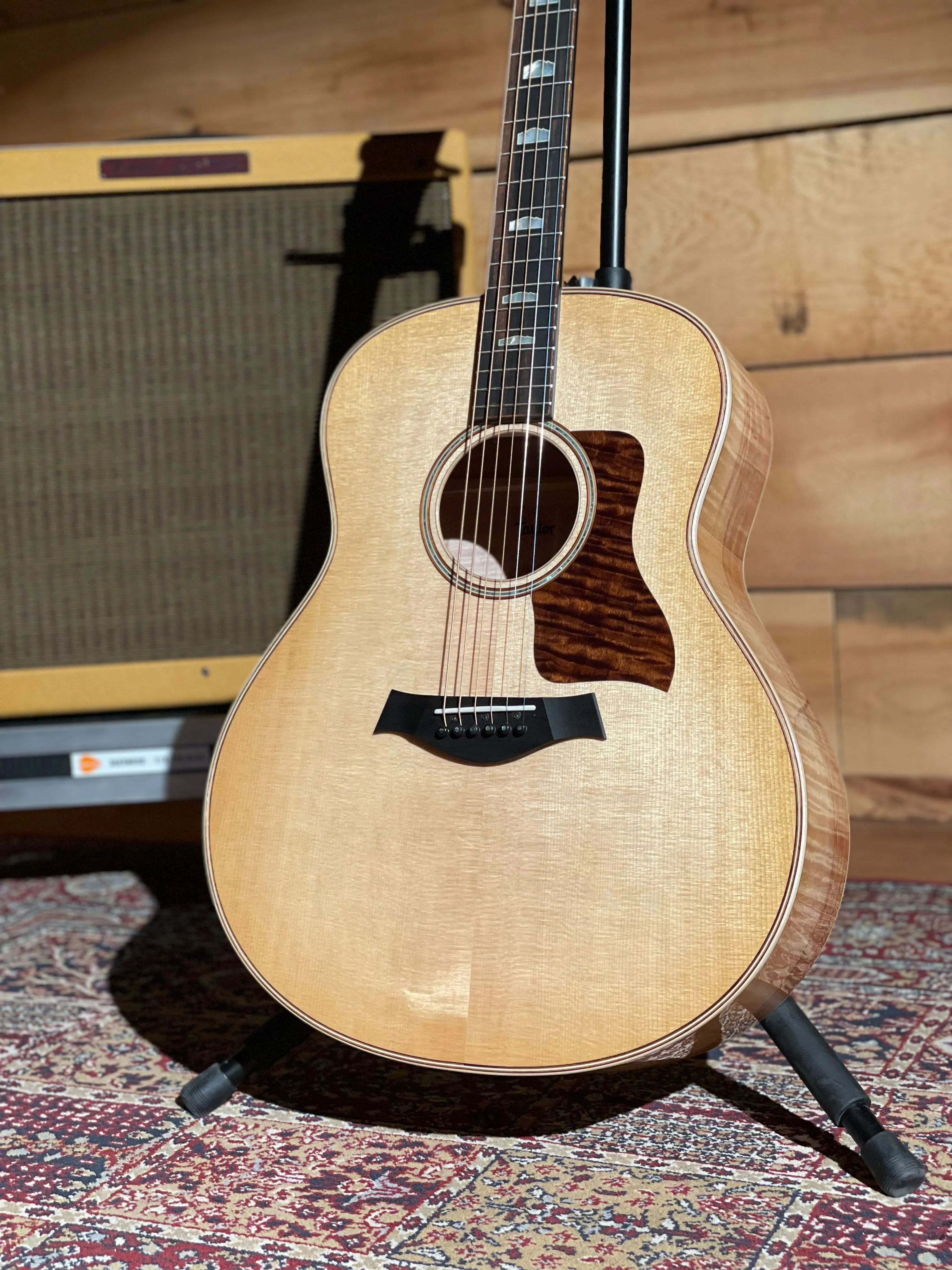 Taylor 618e Grand Orchestra, Spruce/Maple